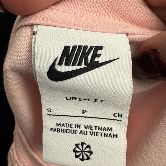 💎 Nike Sleeveless Loose Fit Top - Picture 4 of 10